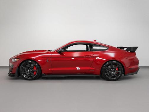 2020 Ford Shelby GT500 Base