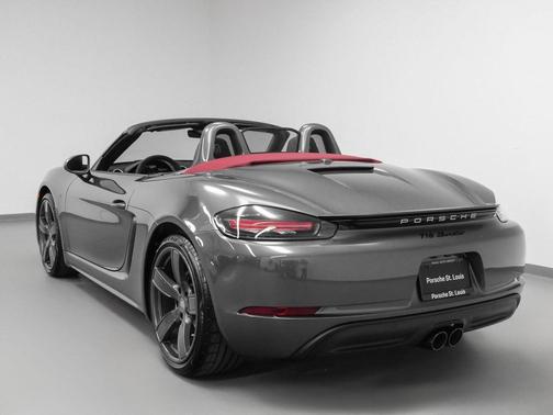 2024 Porsche 718 Boxster 