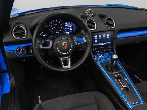 2022 Porsche 718 Spyder
