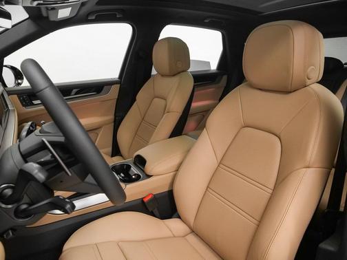 2025 Porsche Cayenne Cayenne