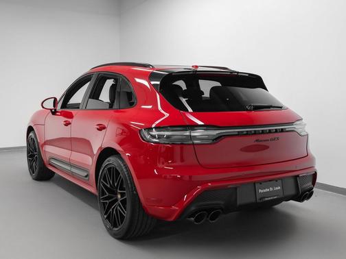 2024 Porsche Macan GTS