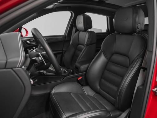 2024 Porsche Macan GTS