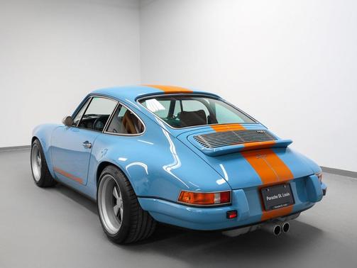 1989 Porsche 911 Carrera Singer