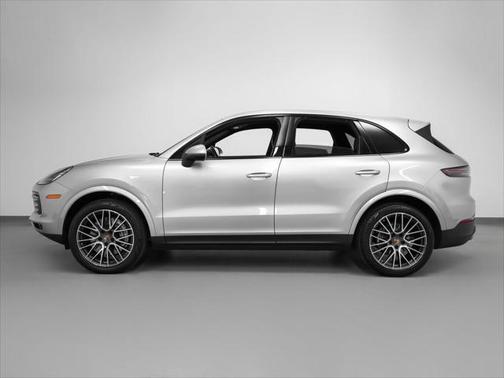 2021 Porsche Cayenne Base (Tiptronic)