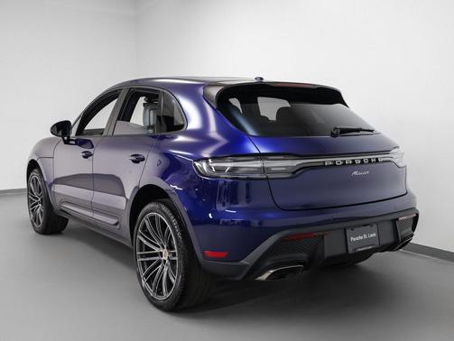 2025 Porsche Macan 