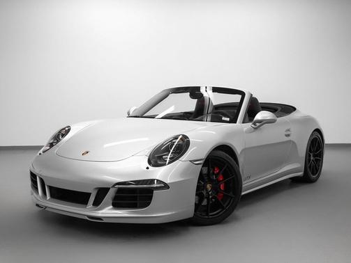 2015 Porsche 911 Carrera GTS