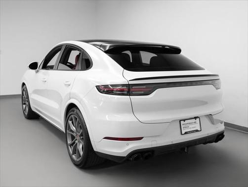 2023 Porsche Cayenne Turbo