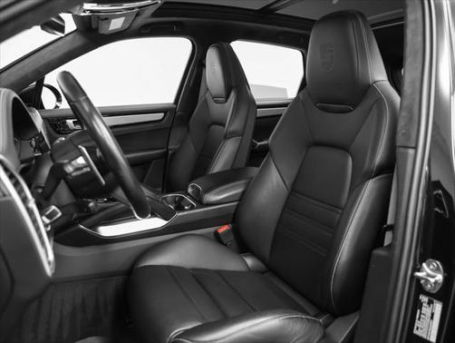 2020 Porsche Cayenne Turbo