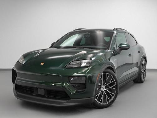 2025 Porsche Macan
