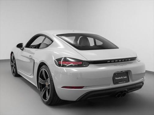 2025 Porsche 718 Cayman Base