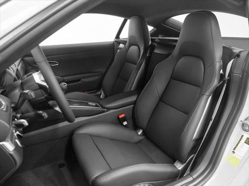 2025 Porsche 718 Cayman Base