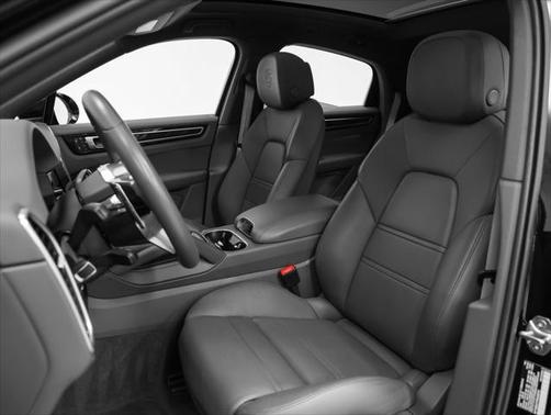 2023 Porsche Cayenne S