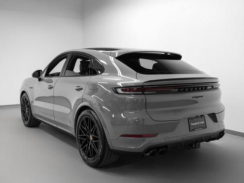 2026 Porsche Cayenne Cayenne E-Hybrid