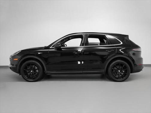 2022 Porsche Cayenne Platinum Edition