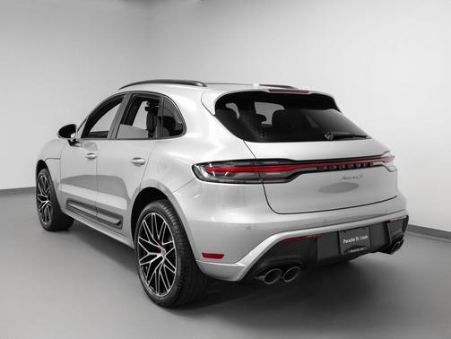 2025 Porsche Macan S