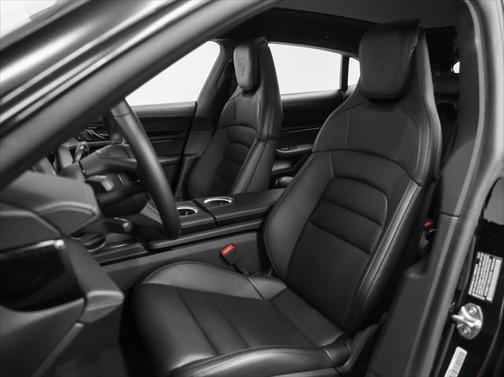 2024 Porsche Taycan Cross Turismo 4S
