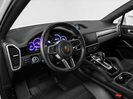 2022 Porsche Cayenne Platinum Edition