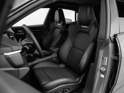 2025 Porsche Macan 4S