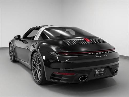 2021 Porsche 911 Targa 4S