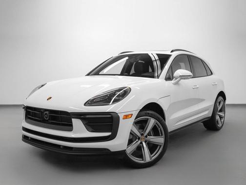 2026 Porsche Macan 