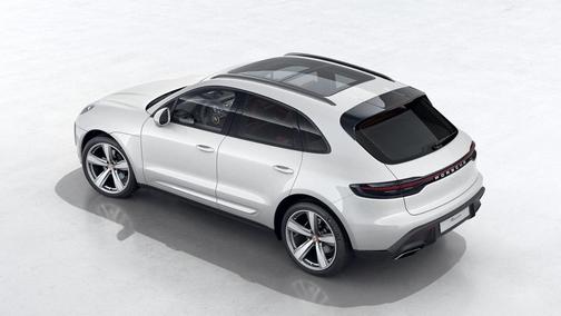2026 Porsche Macan 