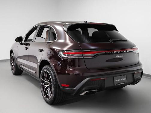 2025 Porsche Macan