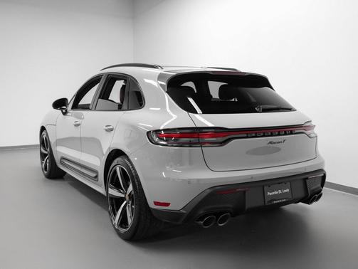2026 Porsche Macan T