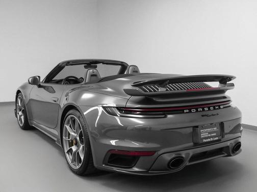 2021 Porsche 911 Turbo S