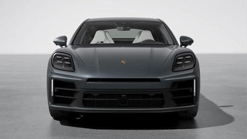 2025 Porsche Panamera 4