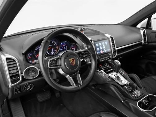 2018 Porsche Cayenne Base