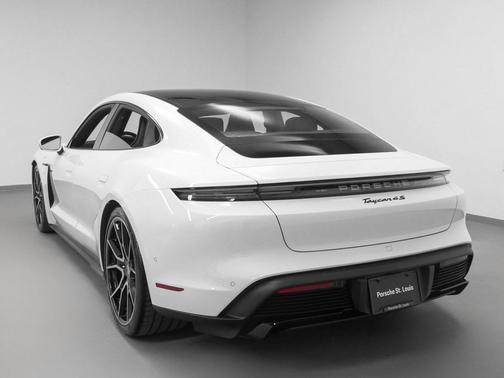 2025 Porsche Taycan 4S