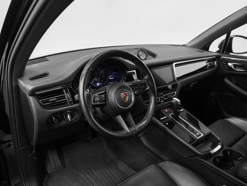 2024 Porsche Macan