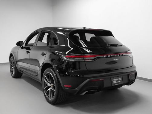 2024 Porsche Macan 
