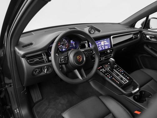 2025 Porsche Macan S