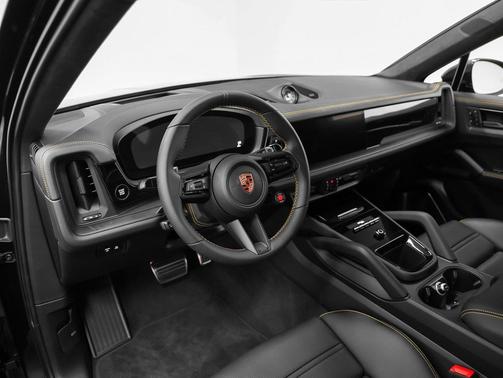 2026 Porsche Cayenne Turbo GT