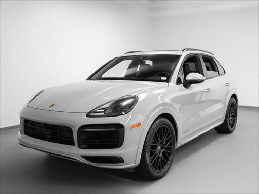 2023 Porsche Cayenne GTS