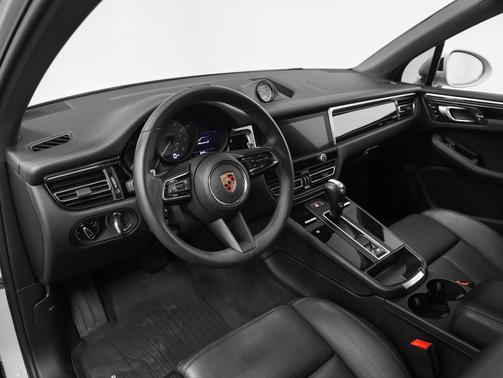 2024 Porsche Macan Macan