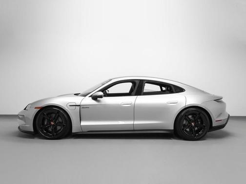 Dolomite Silver Metallic 2026 Porsche Taycan