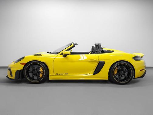 2025 Porsche 718 Spyder RS