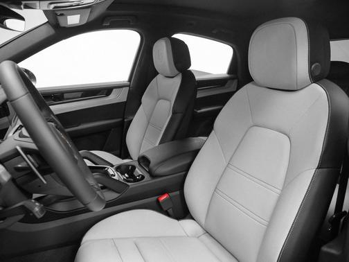 2025 Porsche Cayenne Cayenne