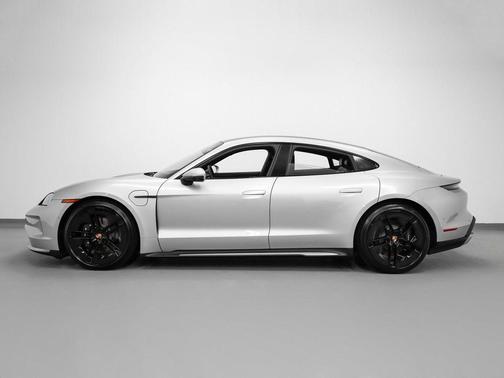 2025 Porsche Taycan 4