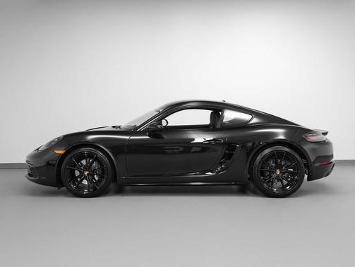 2025 Porsche 718 Cayman 
