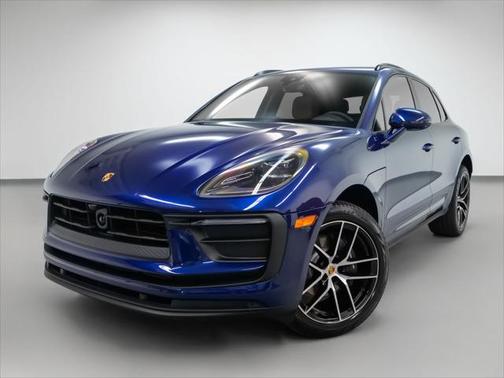 2024 Porsche Macan Base