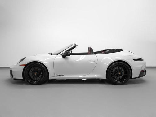 2026 Porsche 911 Carrera GTS