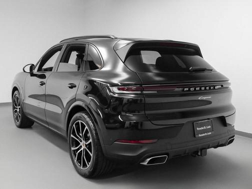 2025 Porsche Cayenne Cayenne