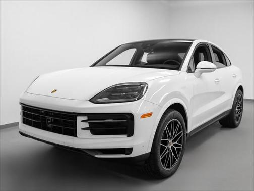 2024 Porsche Cayenne Base (Tiptronic)