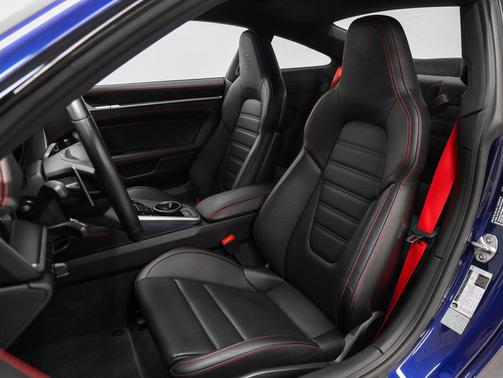 2024 Porsche 911 Carrera 4S