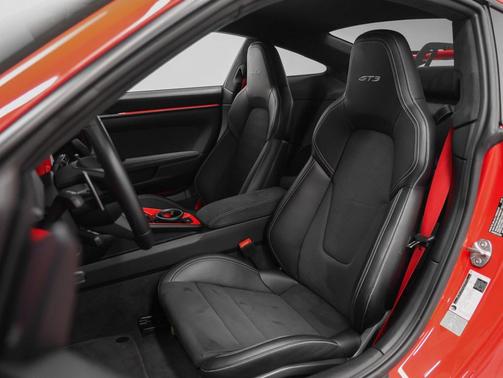 2022 Porsche 911 GT3