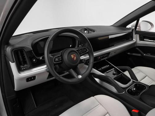 2025 Porsche Cayenne Cayenne