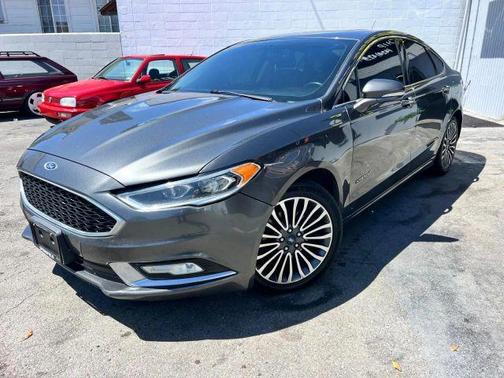 Gray 2018 Ford Fusion Hybrid Titanium